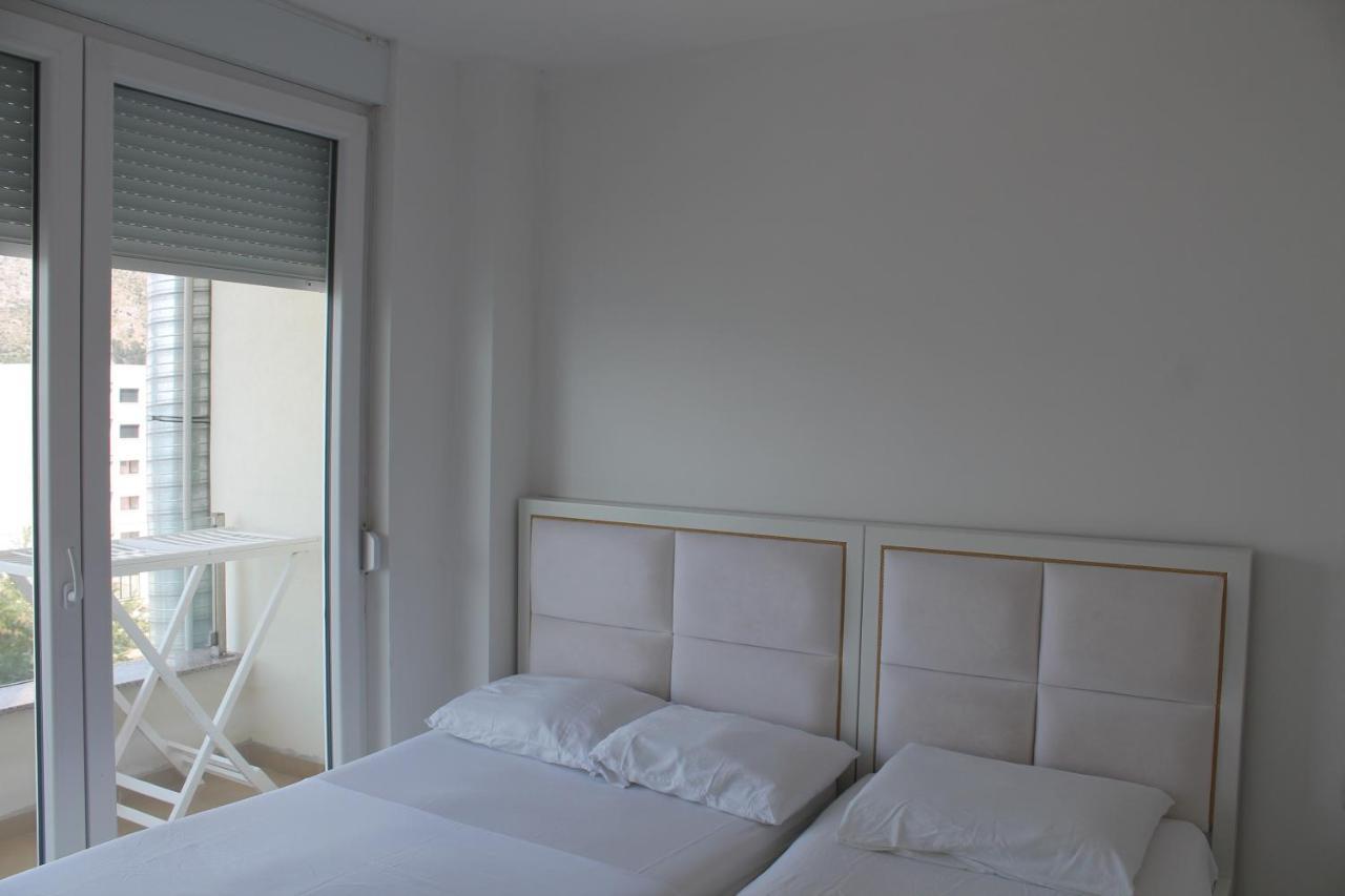 Blue Apartments & Hotel Shëngjin Dış mekan fotoğraf