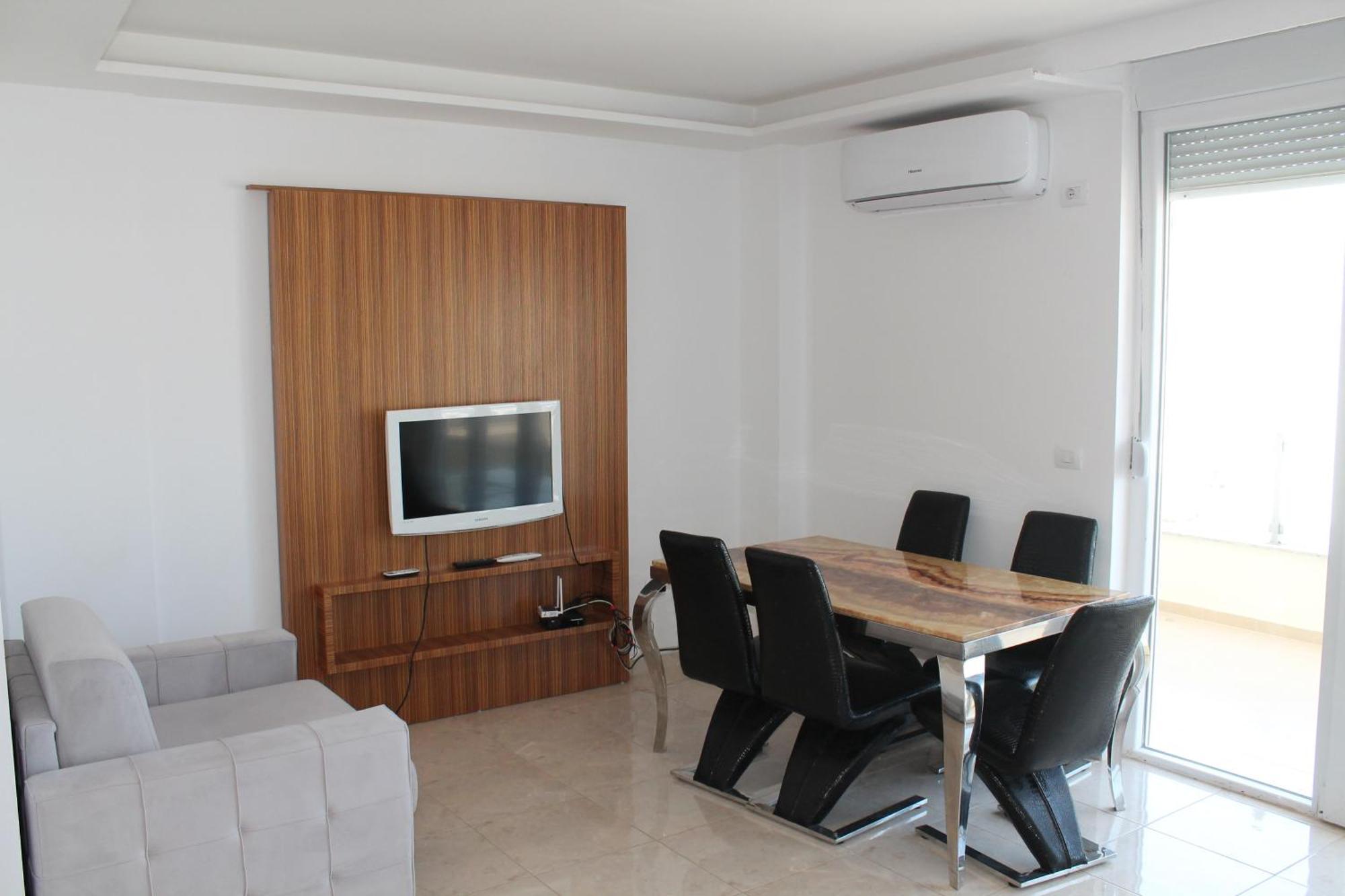 Blue Apartments & Hotel Shëngjin Dış mekan fotoğraf